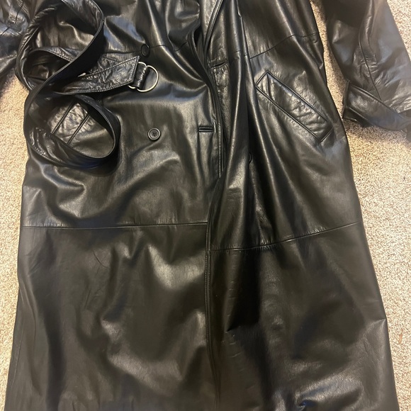 men’s leather trenchcoat - Picture 10 of 11